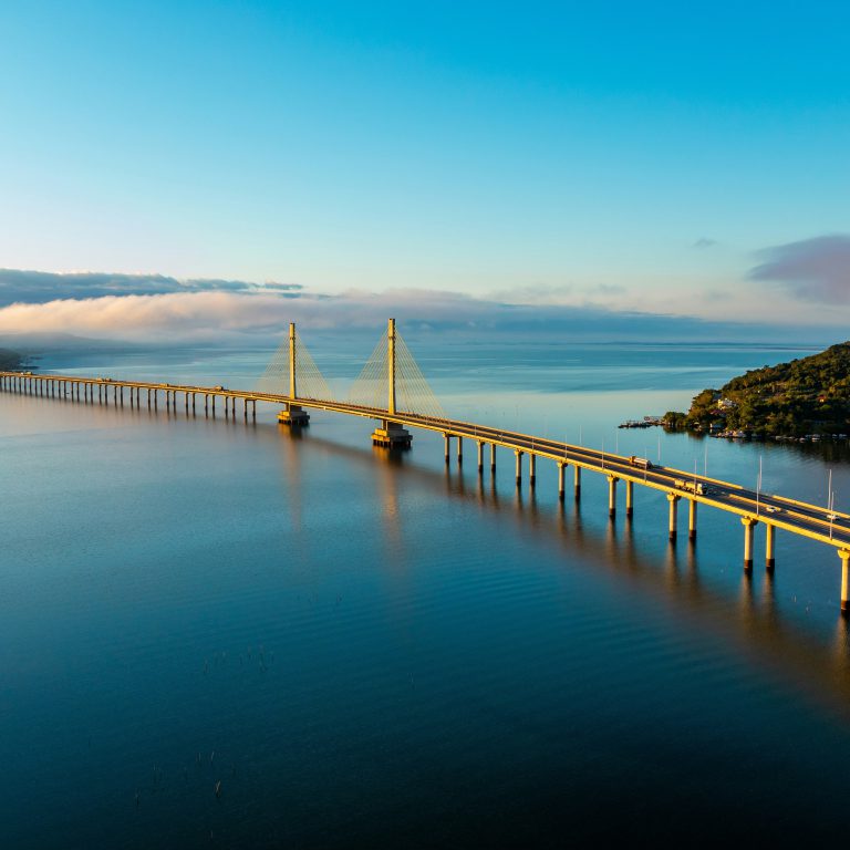 alex-caceres-D0SW3MyiO4s-unsplash